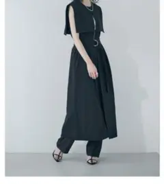 MANELA マネラ　オールシーズン　ケープ付きロングジレ