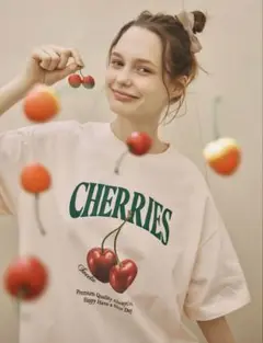 LAVANDA 宇野実彩子 CHERRIESオーバーサイズTシャツ ピンク