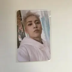 EXO - EXO シウミン REPRESENT トレカ 黄色 EXO シウミン REPRESENT トレカ 黄色