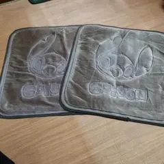 ディズニー　スティッチ　カークッション　2枚セット