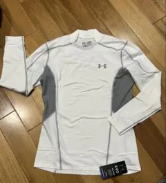 【お値下】アンダーアーマー　コールドギア　白　M