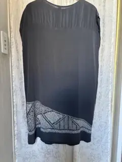 Item thumbnail for item 76be3e93-efcb-40f8-88d6-2cec902b31cc