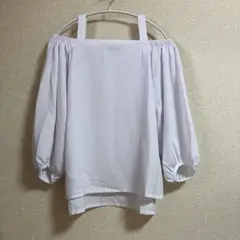 URBAN RESEARCH オフショルダー ホワイトシャツ
