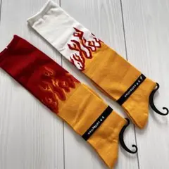 ハイソックス　炎柄　size22.5-24.5