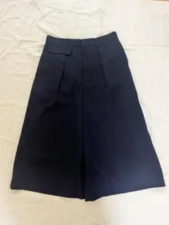 未使用　SORE D'CHOLE ワイド　ハーフパンツ 36 ネイビー　コットン