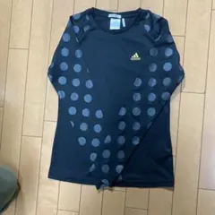 最終セール　adidas袖ので水玉がポイント長袖テイシャツ