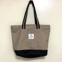 KiU キウ トートバッグ ベージュ ブラック 撥水