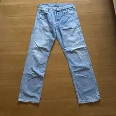 ライトブルーストレートレッグデニムパンツ