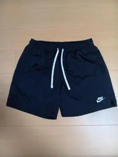 NIKE 黒 ショートパンツ Lサイズ