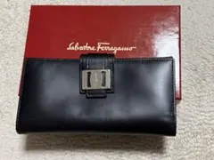 Salvatore Ferragamo / サルヴァトーレフェラガモ 長財布