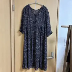 花柄七分袖Aラインシアーワンピース