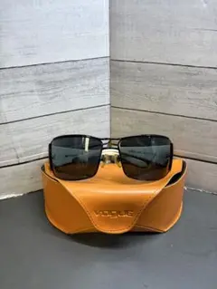 VOGUE サングラス