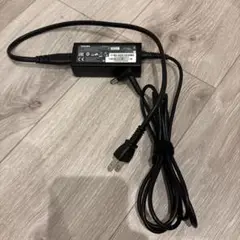 TOSHIBA 純正ACアダプター NSW26652