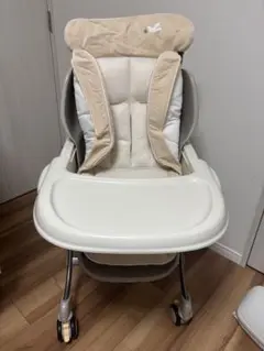 combi ロアンジュAT LY 電動ハイアンドローチェア