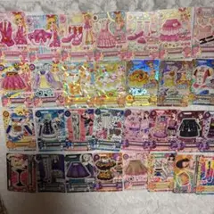 ❮即購入⭕️❯アイカツ! カード30枚まとめ売り♡