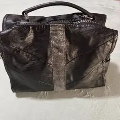 ブラック合成皮革バッグ