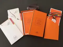 HERMES【スカーフの巻き方21種類、リボン2つ、シール2枚付き】