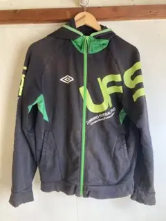 Umbro フットサルジャケット UFS 黒/緑
