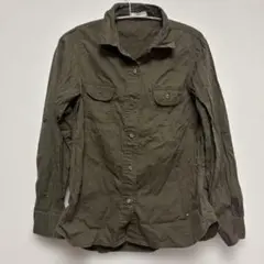 オリーブグリーン 長袖シャツ　Lサイズ　ゆったりサイズ　レディース