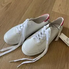 GAP ホワイト スニーカー ピンク　6(23cm)