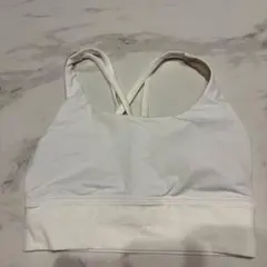 ルルレモン　ブラトップ　サイズ4