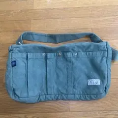 V.D.L.C ボディバッグ