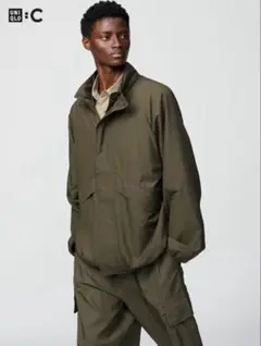 UNIQLO C ナイロンジャケット L ライトウェイトスタンドブルゾン
