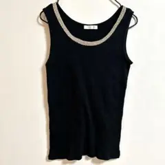美品✨AG エージーラメ入りラインノースリーブトップス　タンクトップ　黒ブラック