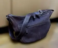 Item thumbnail for item 6de3e1f0-e702-47bf-b03f-ad3a8610c6f1