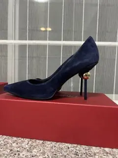 ロジェヴィヴィエのハイヒール パンプス