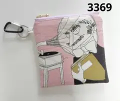 3369　アレキサンダーヘンリー　カラビナ付きポーチ