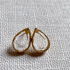 しずく スタッドピアス クリアクオーツ 水晶 ゴールドプレーテッド