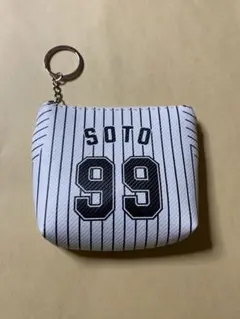千葉ロッテマリーンズ　#99　ネフタリソト選手　ミニポーチキーホルダー
