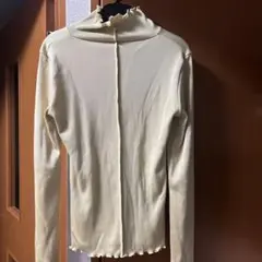 美品　BEAUTY&YOUTH UNITED ARROWS薄黄色 タートルネック