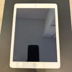 超美品iPad 第5世代 32GB セルラーモデル シャンパンゴールド