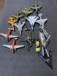 ミニチュア　飛行機