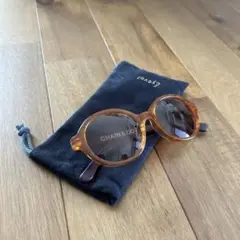 CHARI & CO ブラウンラウンドサングラス ポーチ付き
