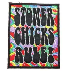 アイロンワッペン STONER CHICKS RULE メッセージ サイケ
