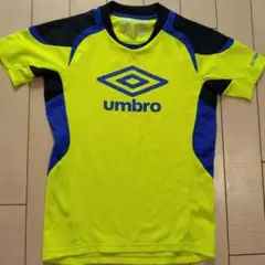 umbro プロトレーニング Tシャツ Sサイズ