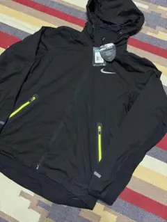 ナイキ ナイロンジャケット 新品未使用 タグ付き