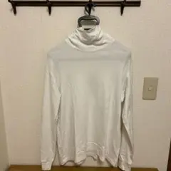 タートルネック 長袖 トップス　ユニクロ　UNIQLO Lサイズ　ホワイト