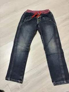 Item thumbnail for item 47f6d1b3-c741-4c6b-9c6e-44ca4498cf90