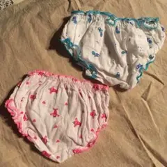 クマとハートのデザインの子供用パンツ2枚セット　綿100% コットン　新品未使用