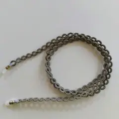 メガネチェーン　ハンドメイド　タティングレース　グレイッシュオリーブ