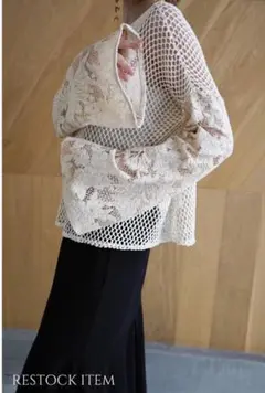 【週末限定値下】新品未使用 acka flare sleeve ami tops 2025年最新】acka flare sleeve ami topsの人気アイテム - メルカリ