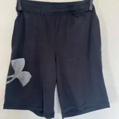 UNDER ARMOUR バスケットボールパンツ YLG 黒