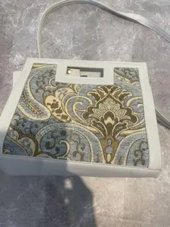 ペイズリー柄バック