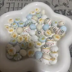 陶器ビーズ　招き猫　肉球