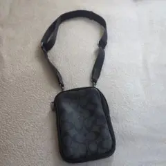 コーチ スマホショルダーバッグ ブラック