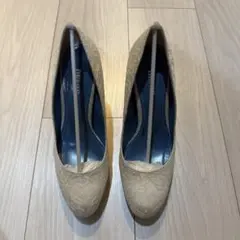 Item thumbnail for item 83f669c7-8aae-4f0d-ba5d-3a257aaff7ba